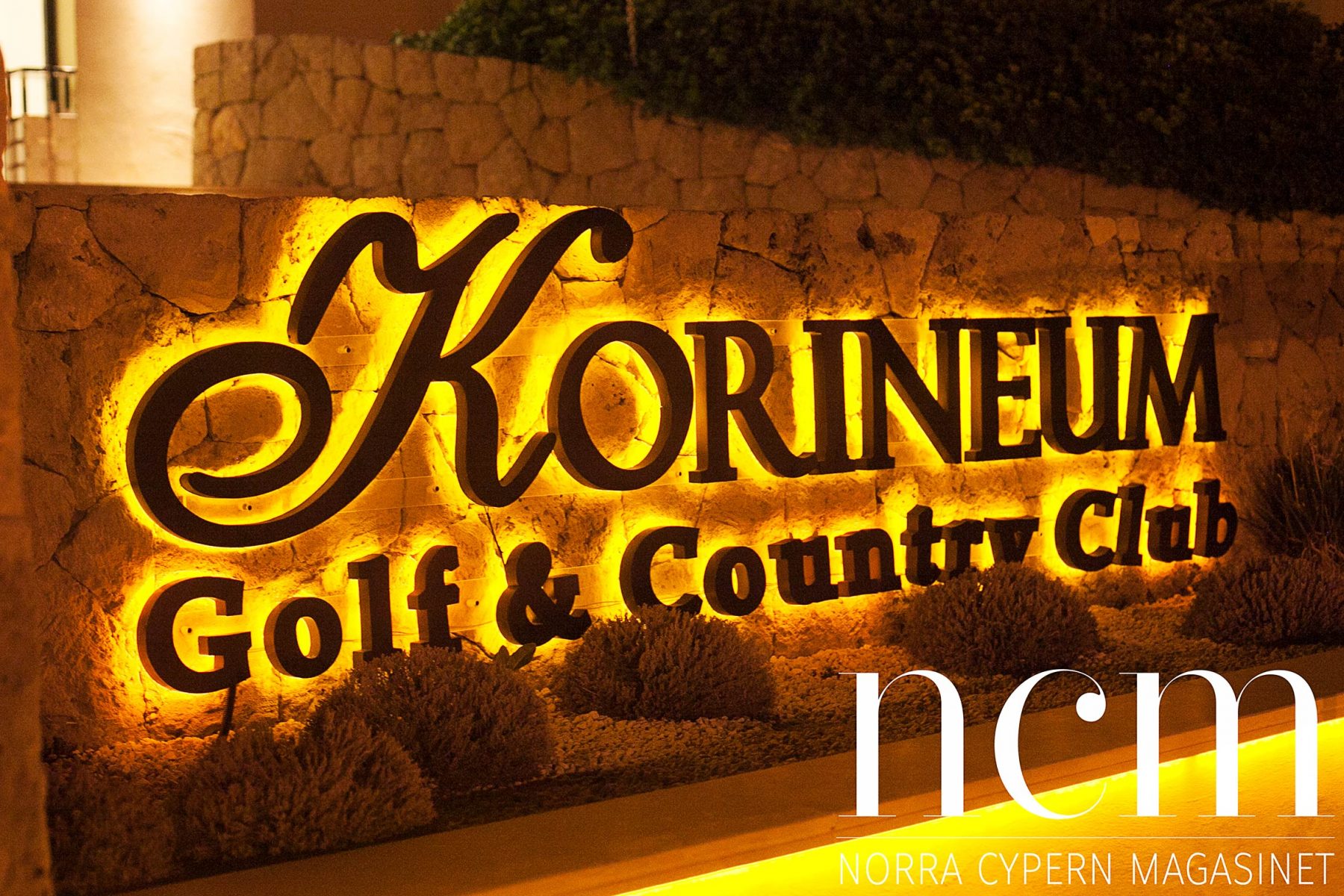 Restaurangen Carob ligger på Korinuem Golf Course Norra Cypern