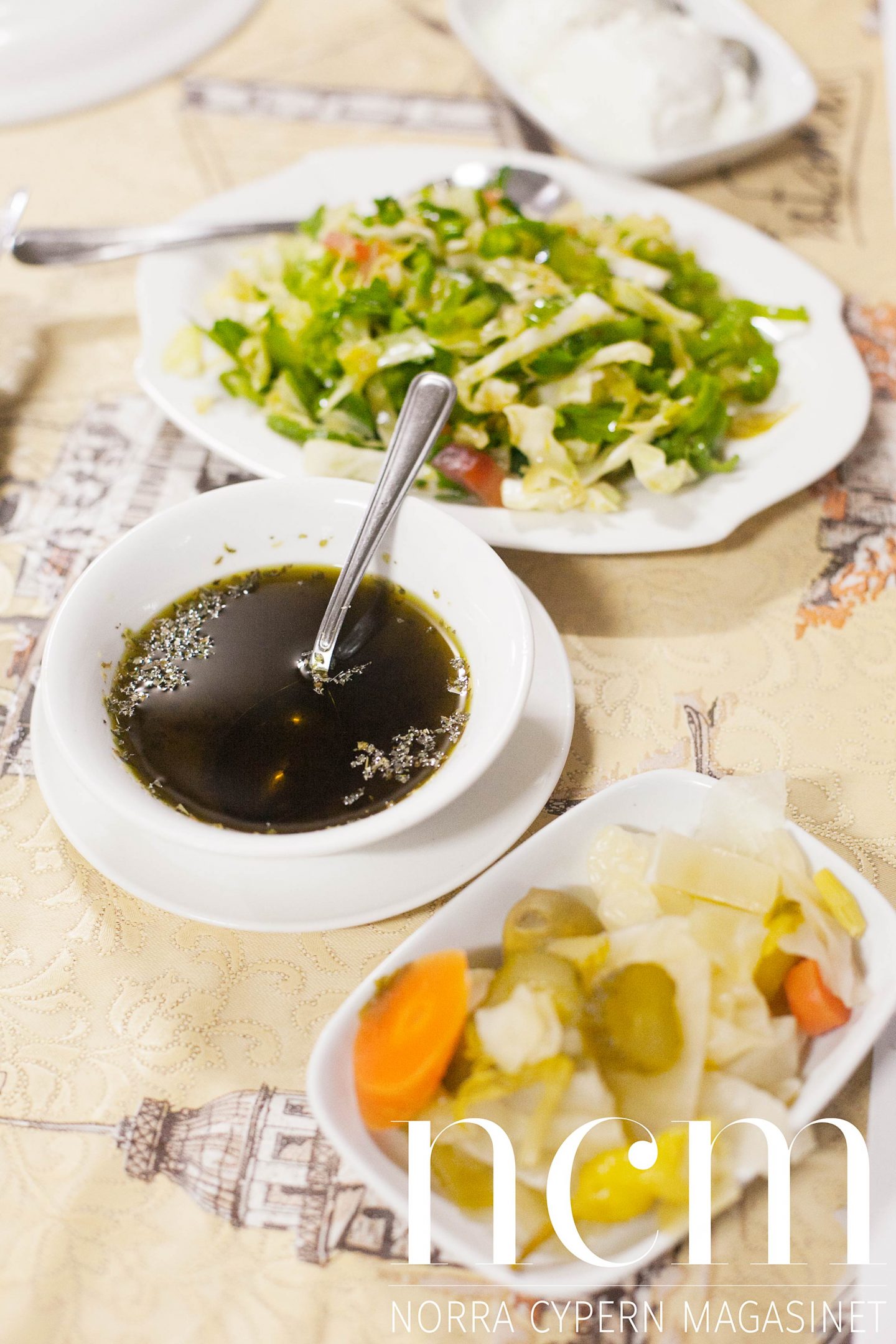 traditionell cypriotisk mat på Bekayı Restaurant