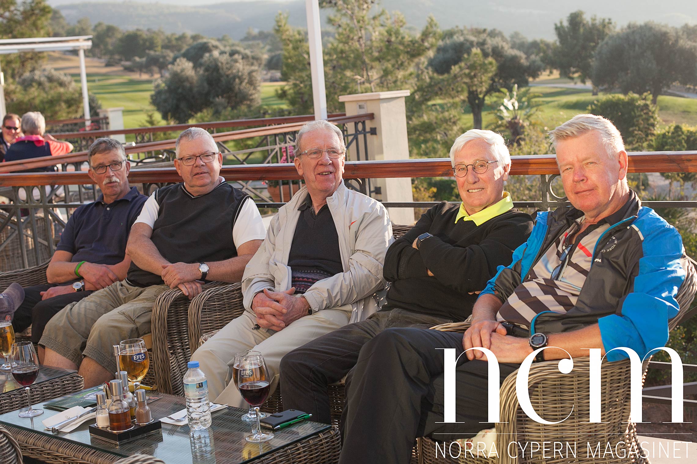 golfare från hela världen kommer för att spela på korineum på norra cypern